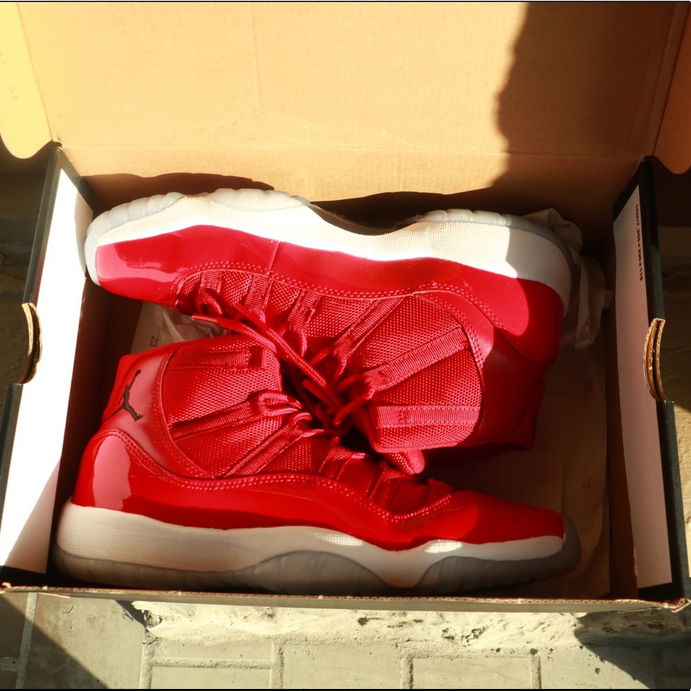 Red Air Jordan 11 Retro